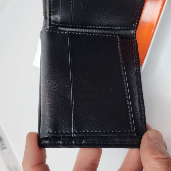 DOCKERS HANDCRAFTED MENS BLACK WALLET - Picture 6 of 11